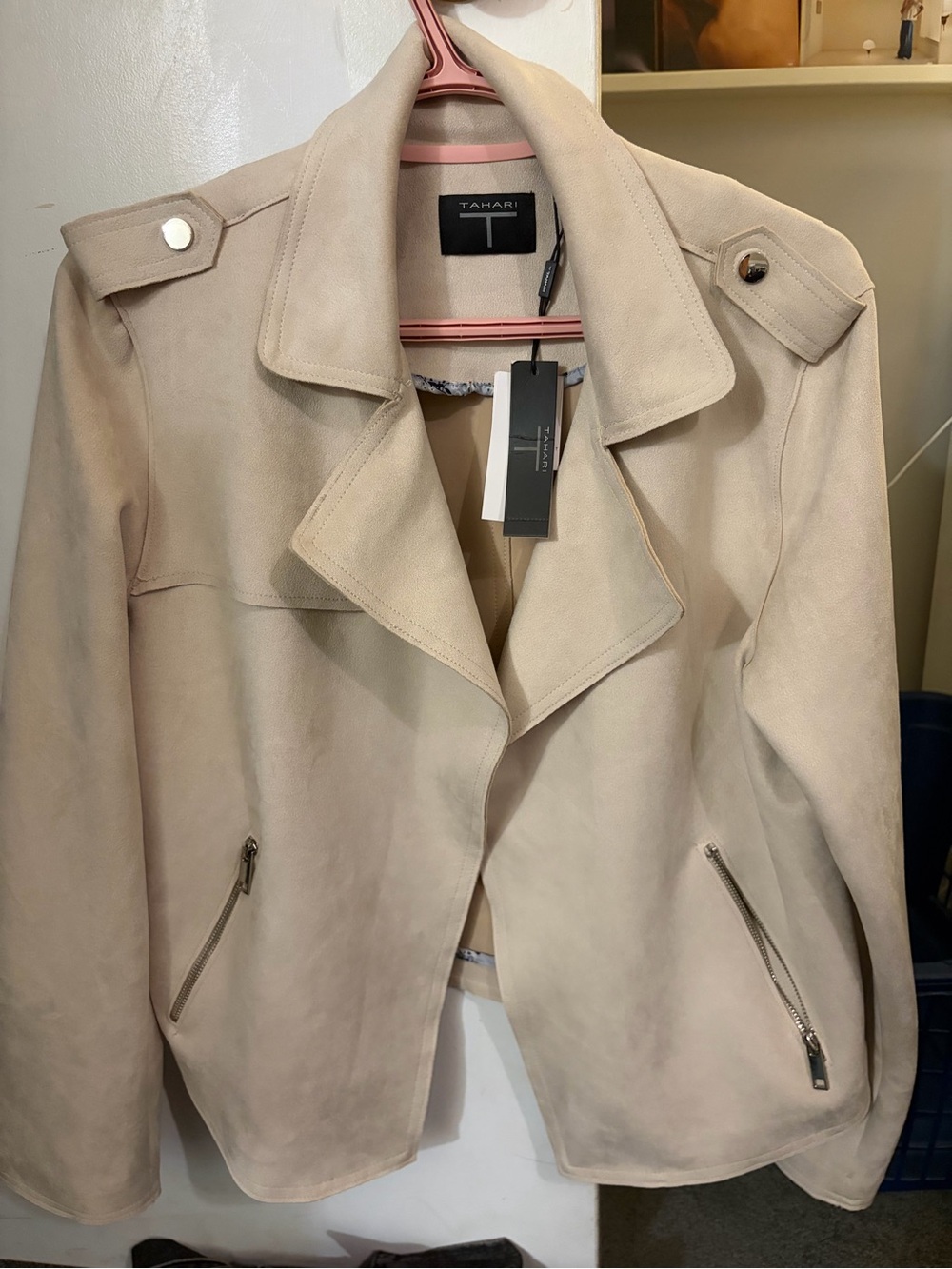BNWT Tahari Cream jacket